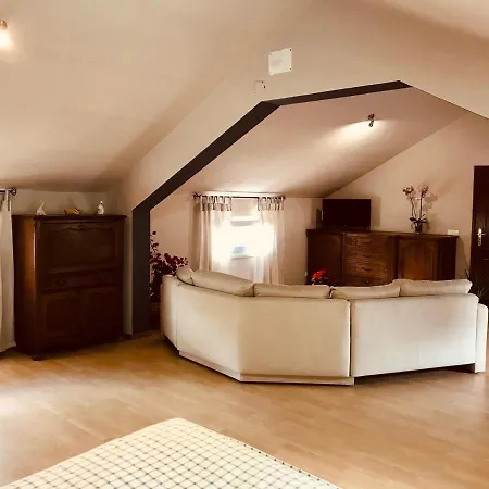 度假居 昆塔塞丽娜度假屋 帕尔梅拉